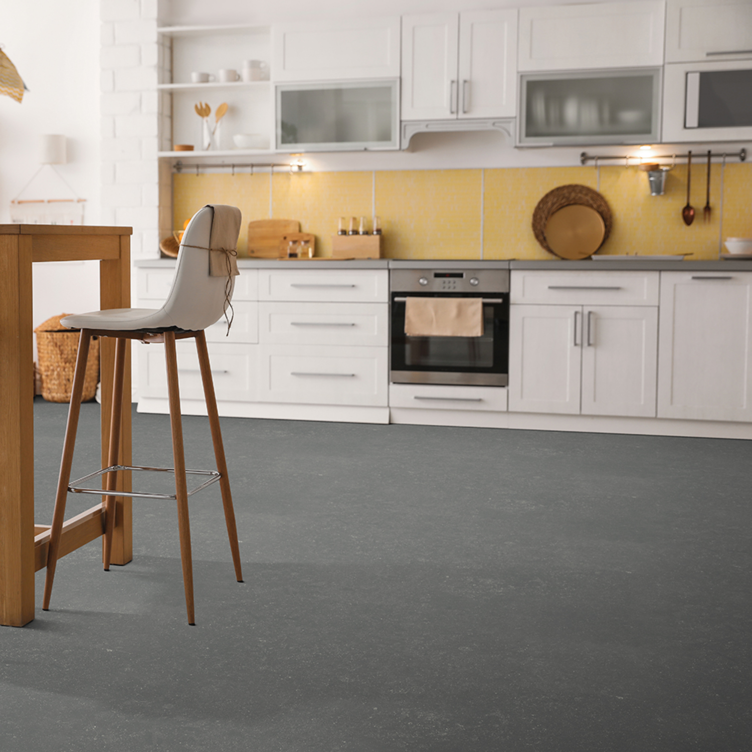 Vinyl Reimagined: A Journey from Outdated to Outstanding